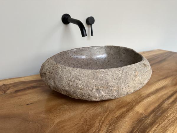 Naturstein Waschbecken Aufsatzwaschbecken Flussstein 48x37 cm
