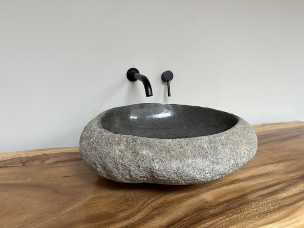 Naturstein Waschbecken Aufsatzwaschbecken Flussstein 52x48 cm