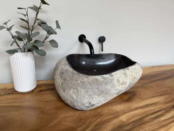 Naturstein Waschbecken Aufsatzwaschbecken Flussstein 51x38 cm