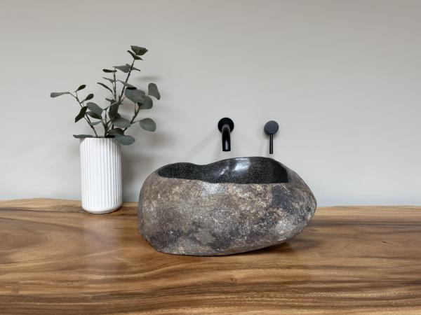 Naturstein Waschbecken Aufsatzwaschbecken Flussstein 46x42 cm