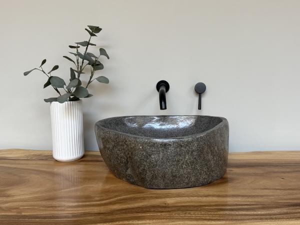 Naturstein Waschbecken Aufsatzwaschbecken Flussstein 41x38 cm