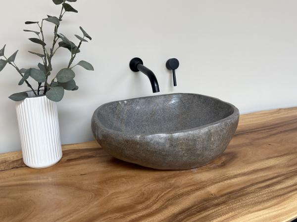 Naturstein Waschbecken Aufsatzwaschbecken Flussstein 46x36 cm