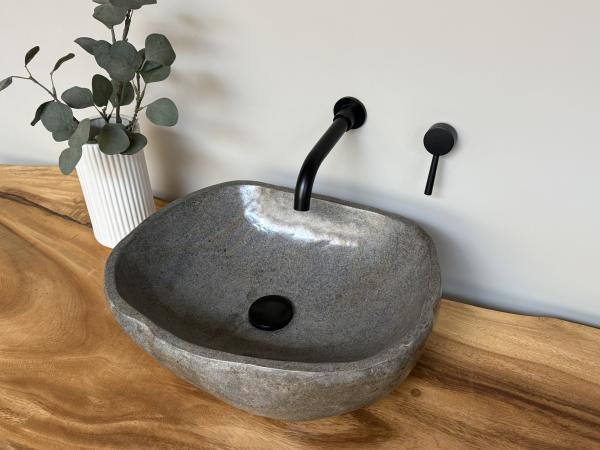 Naturstein Waschbecken Aufsatzwaschbecken Flussstein 46x36 cm