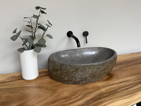 Naturstein Waschbecken Aufsatzwaschbecken Flussstein 54x33 cm