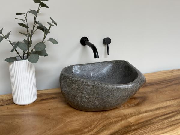 Naturstein Waschbecken Aufsatzwaschbecken Flussstein 42x41 cm