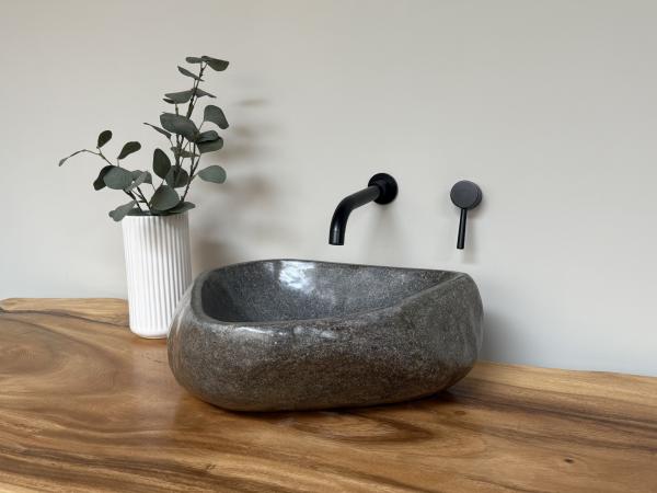 Naturstein Waschbecken Aufsatzwaschbecken Flussstein 42x41 cm